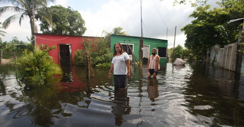Gobierno de Tabasco acusa a CFE de inundaciones y exige indemnización a damnificados