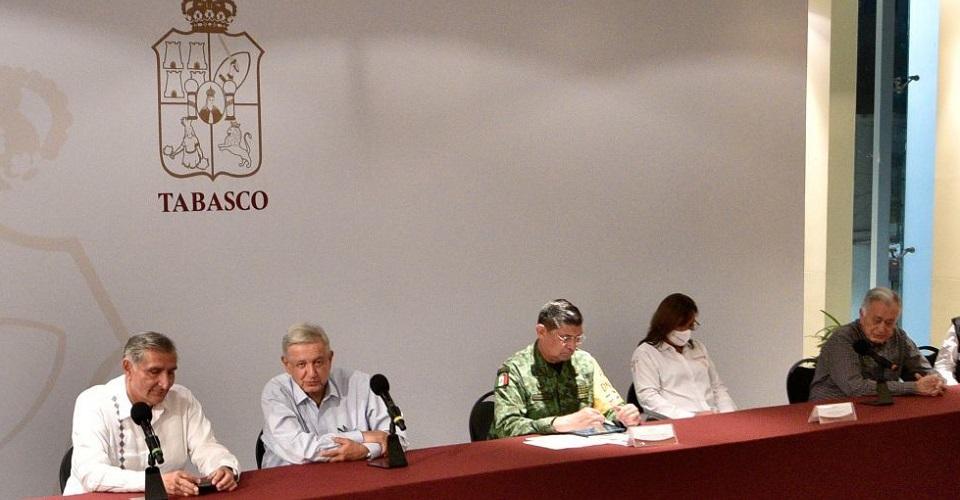 Gobernador de Tabasco denuncia negligencia de CFE en inundaciones; ‘me da risa’, responde Bartlett