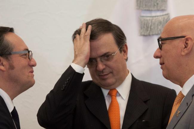 Marcelo Ebrard culpa a Peña Nieto de la revocación de su candidatura