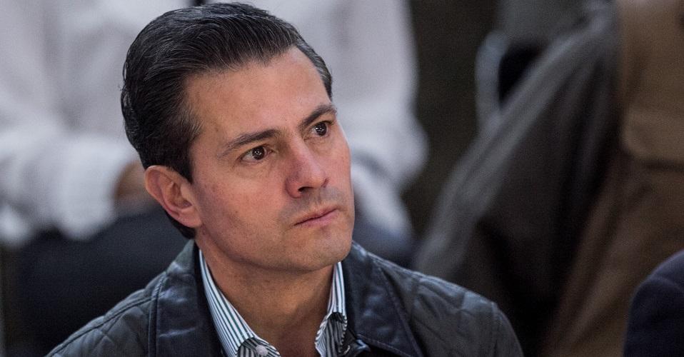 Gobierno de Peña Nieto gastó 449% más de lo asignado en comunicación social en su último año