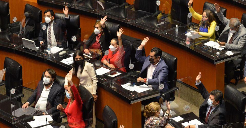 Legisladores aprueban periodo extraordinario, pero sin desafuero contra Huerta y Toledo