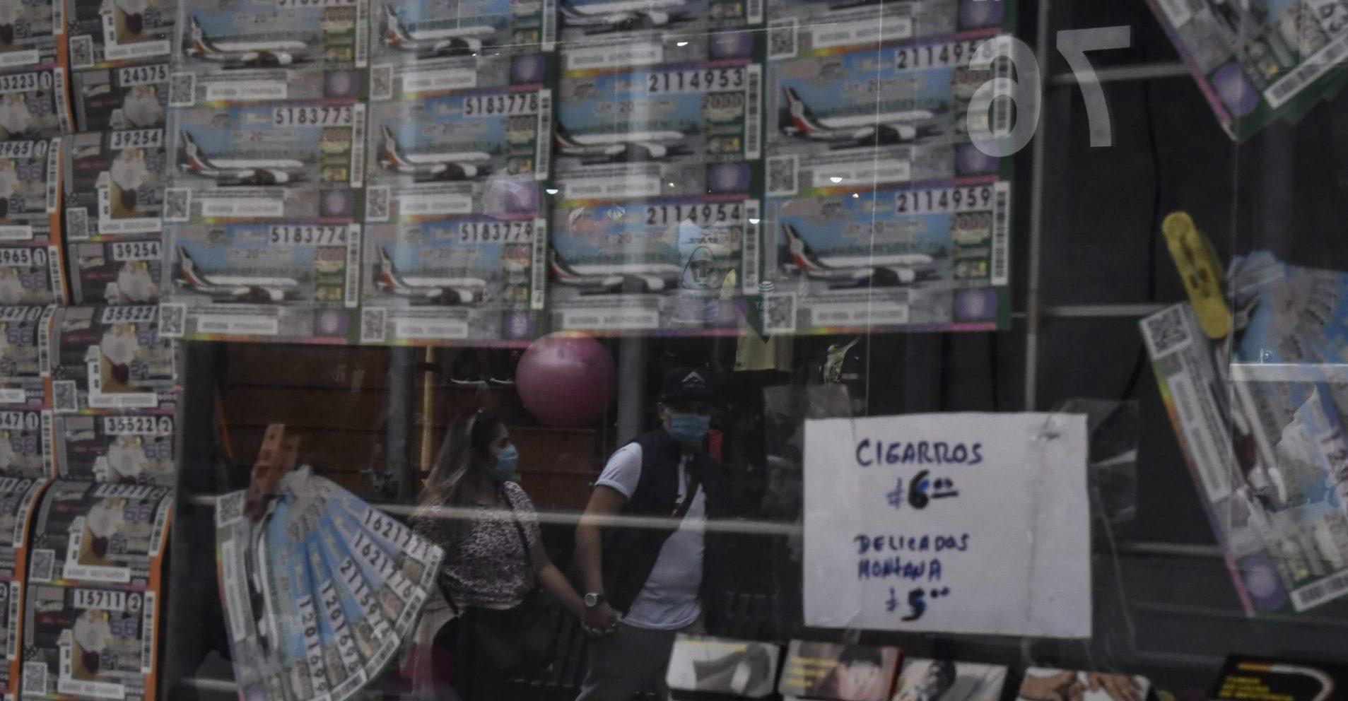 Última llamada: con el 70% de boletos vendidos, AMLO pide seguir comprando cachitos para la rifa