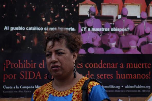 VIH afecta a 20% de mujeres transgénero del DF: Salud