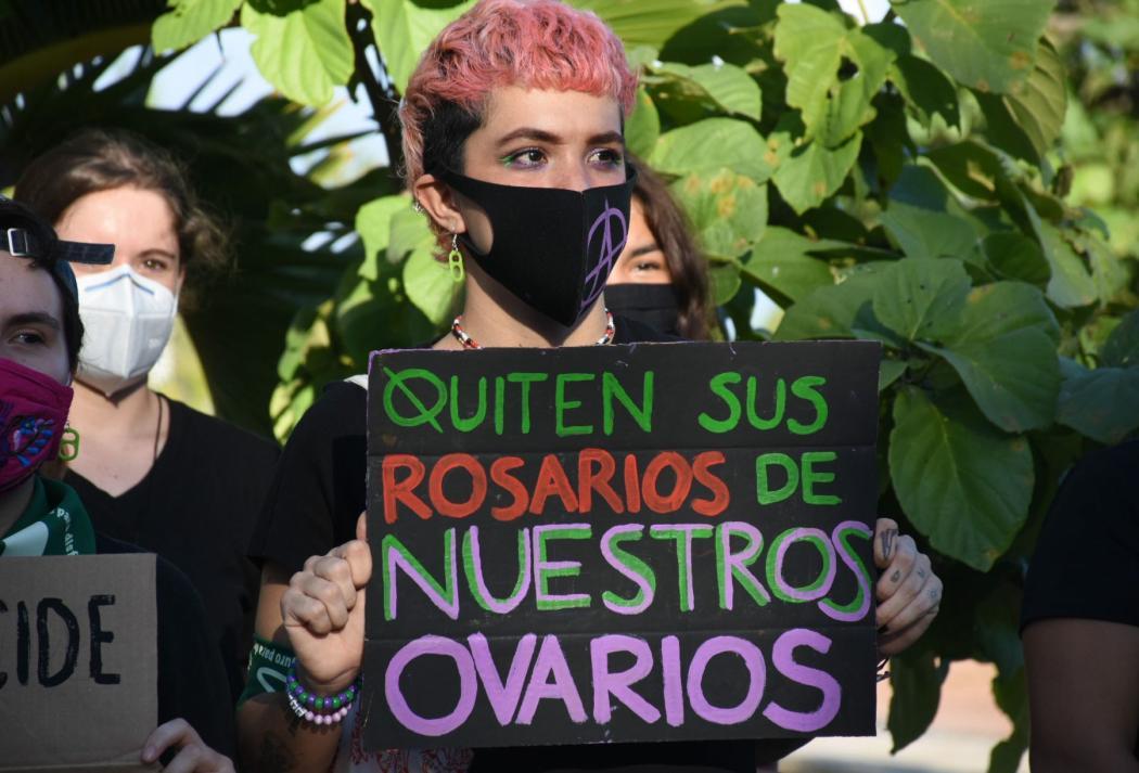 Corte declara inconstitucional que estados reconozcan “la vida humana desde la concepción”