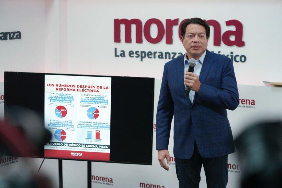El INE ordena a Morena y Mario Delgado bajar publicaciones que llaman “traidores a la patria” a diputados de oposición