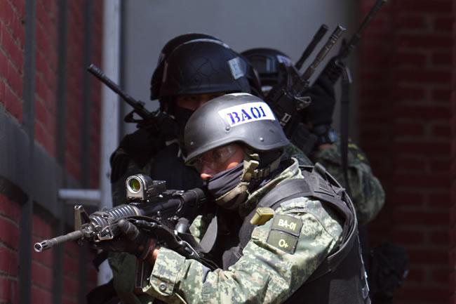 México importa del extranjero la disciplina militar