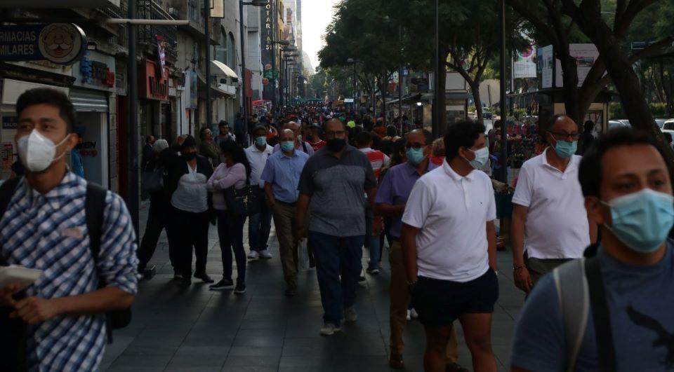 Salud registra 3,556 casos recientes de COVID y 264 muertes más