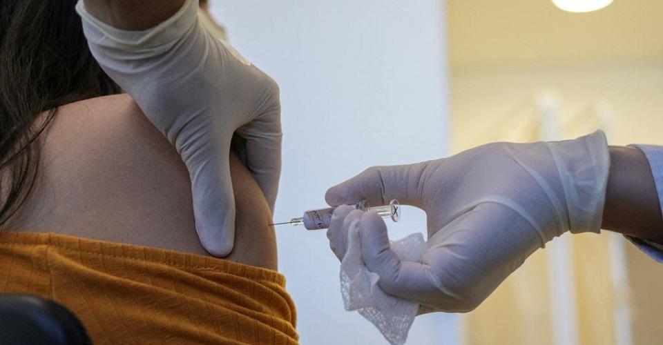 OMS dice que sí “hay esperanza” para encontrar una vacuna contra el COVID