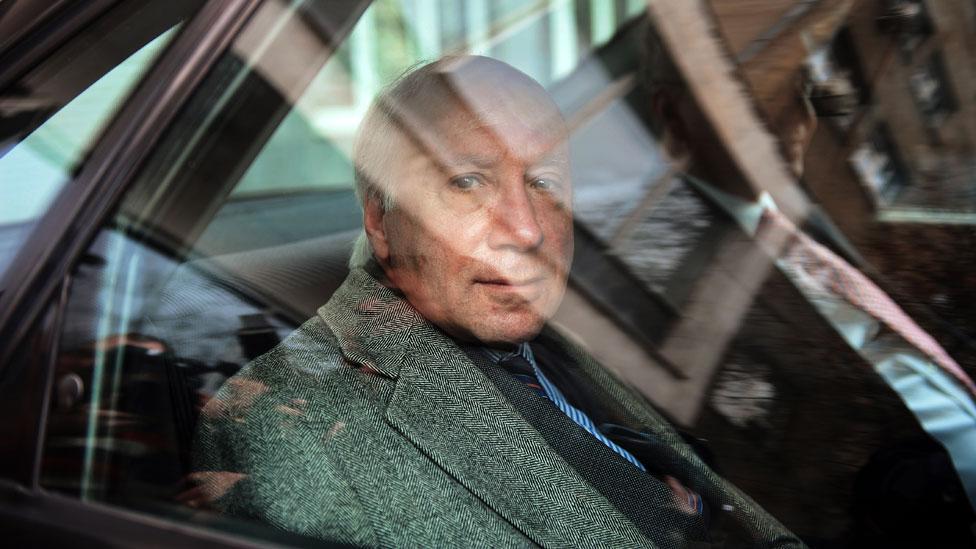 Protestas en Grecia por el nombre de Macedonia: quién es Matthew Nimetz, el hombre que dedicó 23 años de su vida a una sola palabra y a un mismo conflicto