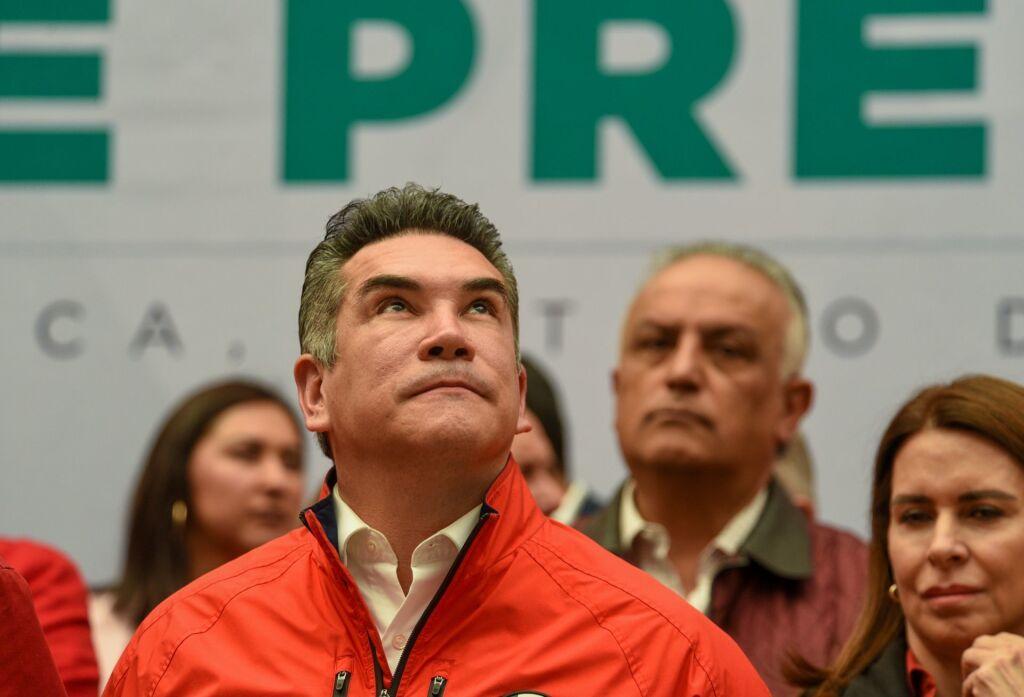 INE invalida reforma que permitía a Alejandro Moreno seguir en la dirigencia del PRI hasta el 2024