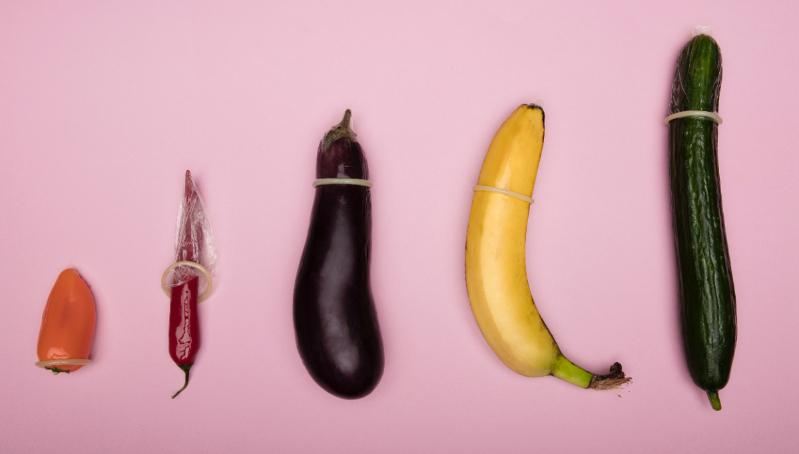 Paso a pasito, suave suavecito: cómo ponerse el condón para hombres o personas con pene