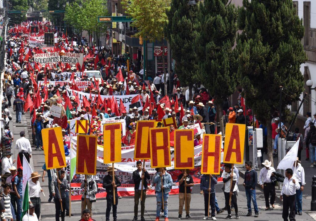Antorcha Campesina se divide entre el PRI y Morena en las elecciones del Edomex
