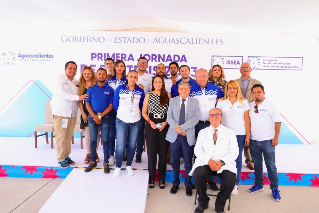 Aguascalientes ofrece 279 prótesis de rodilla y cadera de forma gratuita