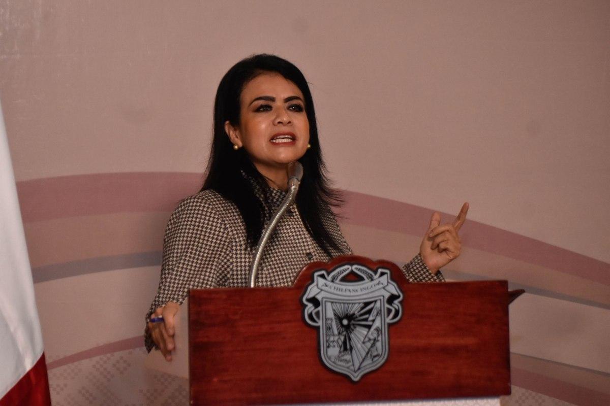 Fiscalía de Guerrero investiga a alcaldesa de Chilpancingo por reunión con presunto líder del crimen organizado