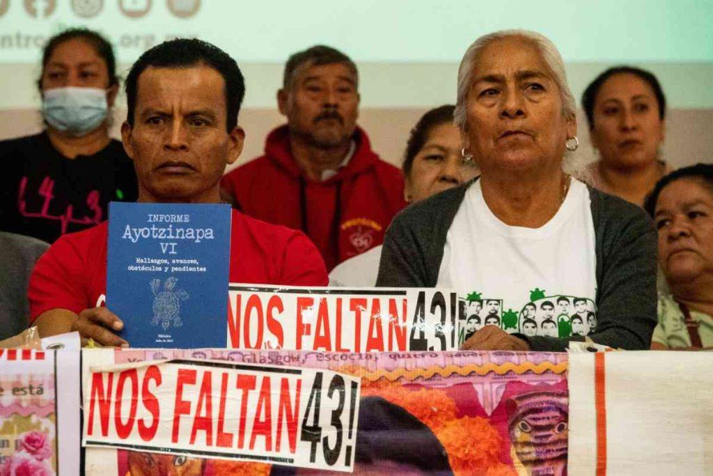 La opacidad del Ejército y el regreso a la “verdad histórica” amenazan diálogo por caso Ayotzinapa