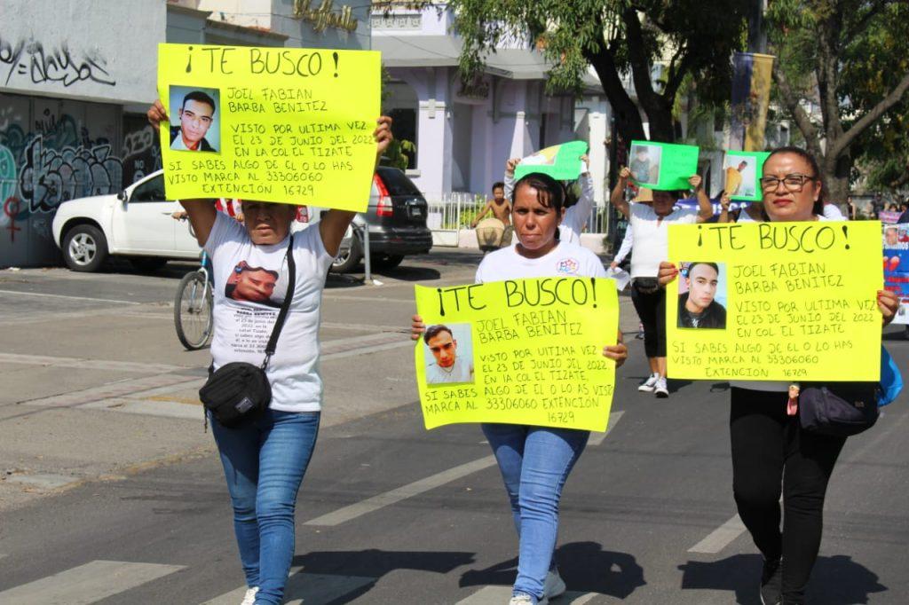 Madres buscadoras de Jalisco, sin opciones tras orden del gobierno de suspender búsquedas en campo