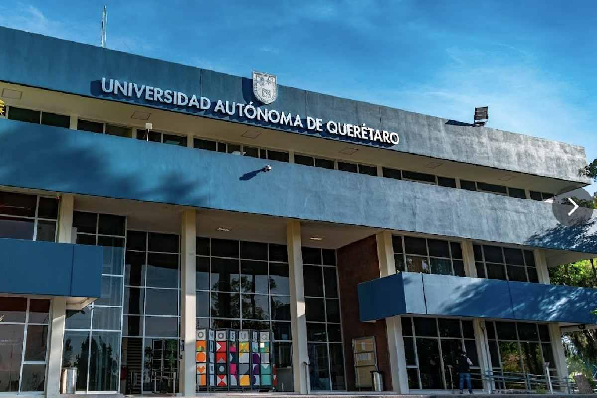 UAQ anuncia amparo por eliminación de 23 programas de posgrado; rectora denuncia a Conahcyt por condicionar becas