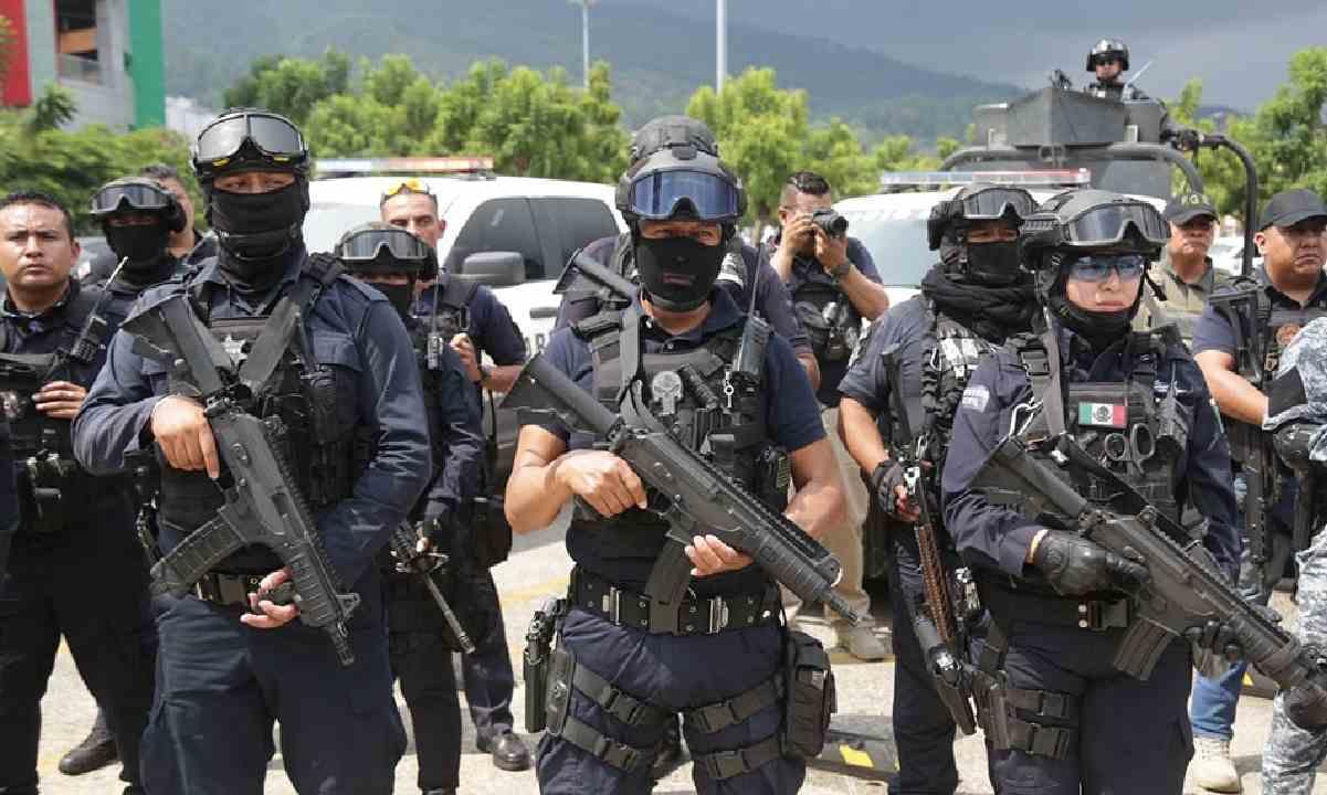 Despliegan operativos de vigilancia en Michoacán; violencia en el estado fue “acto publicitario” de delincuentes, señala AMLO