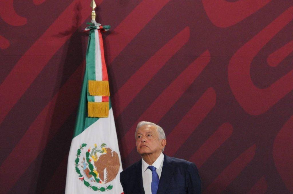 Falso: AMLO dice que no interviene en elección, pero hay pruebas de lo contrario
