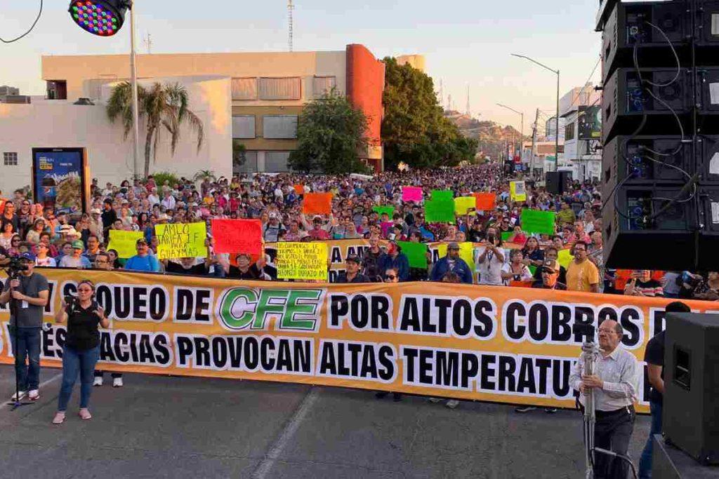 Protestan en Sonora por altos cobros de luz; CFE asegura que hay consumo "atípico"