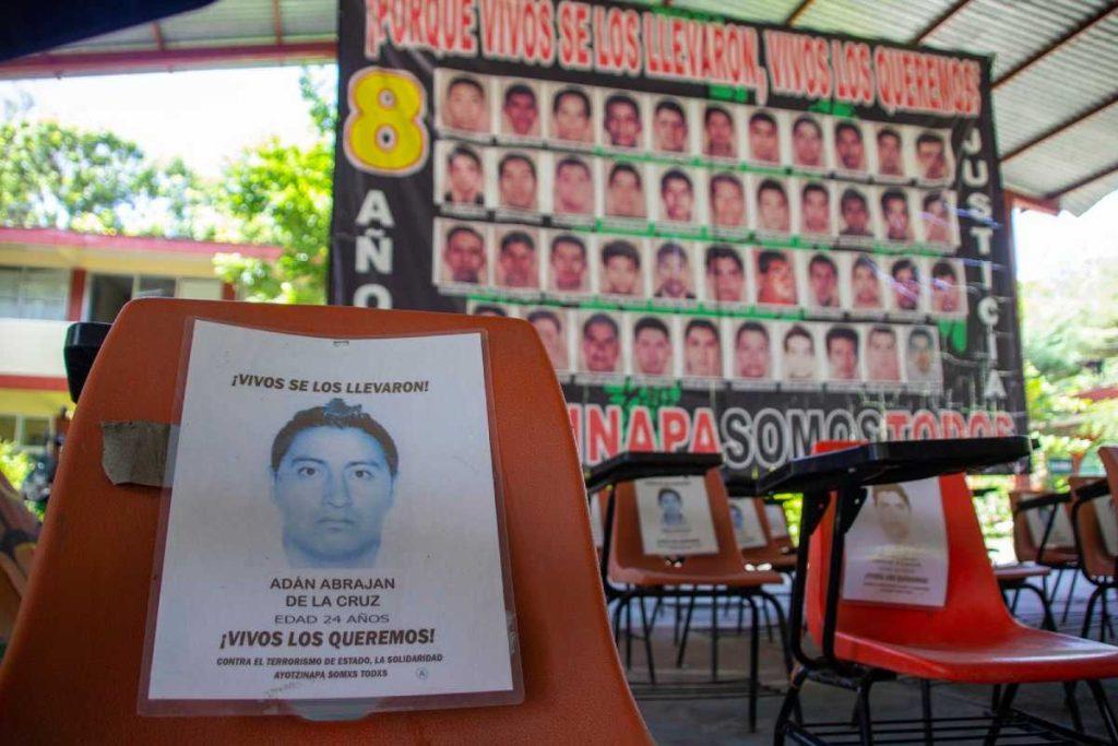 “La lucha sigue”: así luce la Normal de Ayotzinapa, nueve años después de la desaparición de los 43