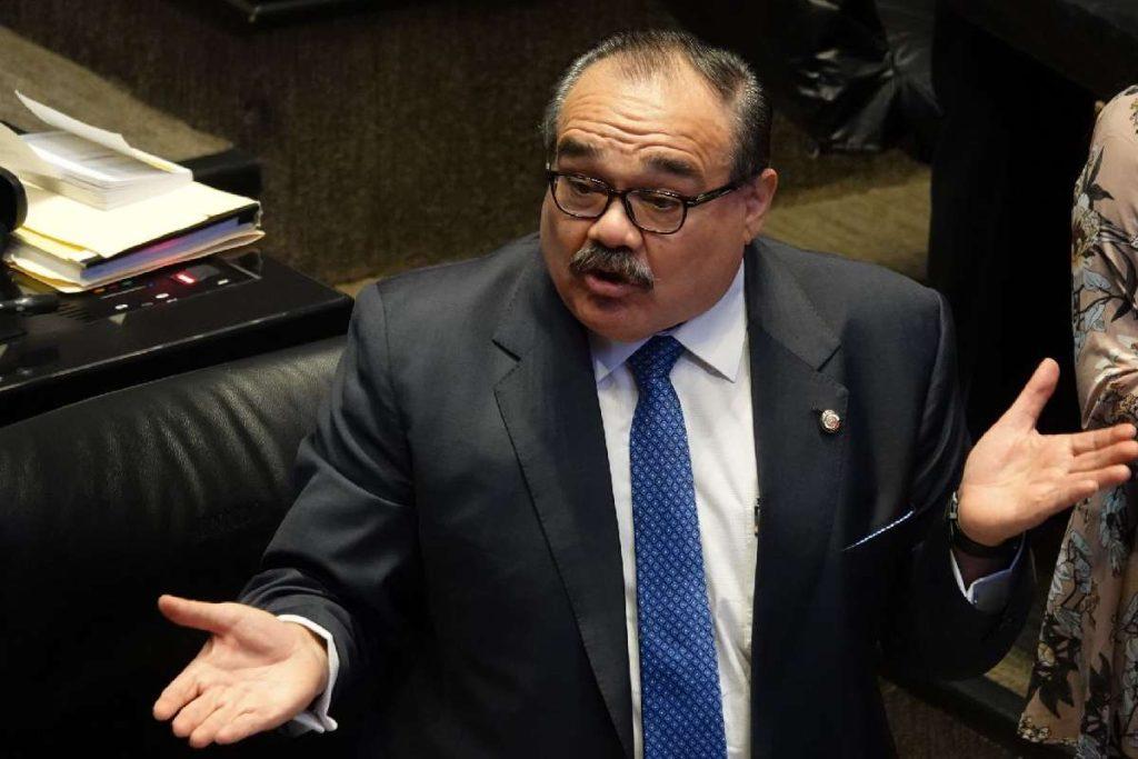 Carlos Ramírez Marín insiste en buscar la gubernatura de Yucatán; se registra con el Partido Verde