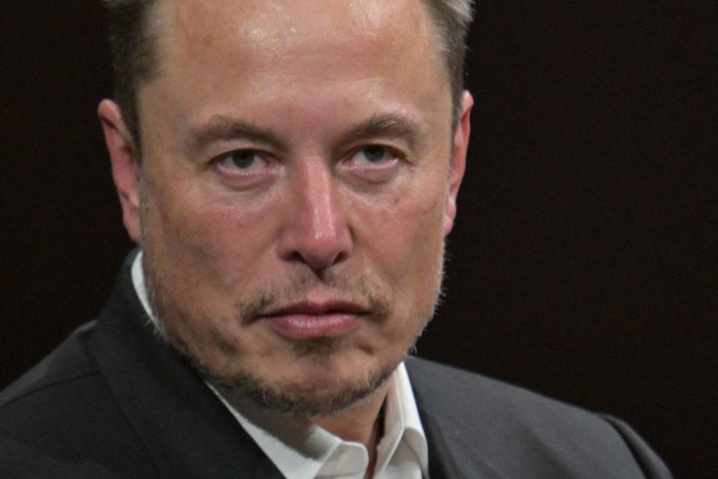 Elon Musk amenaza con demandar a grupo que lucha contra antisemitismo