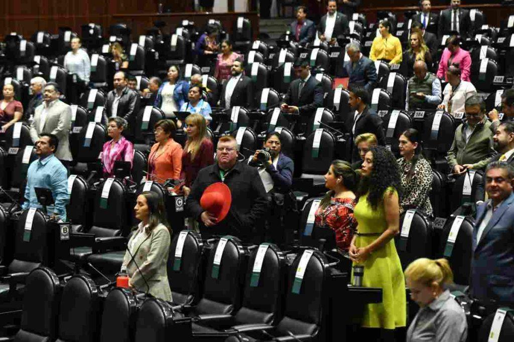 Elecciones 2024: INE facilita reelección de senadores y diputados sin separarse de sus cargos