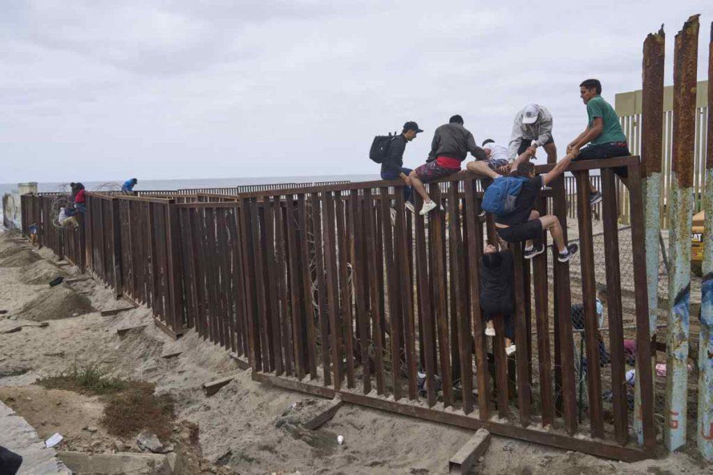 Ministra Esquivel propone desechar amparo contra el programa “Quédate en México”; considera que no viola derechos de migrantes