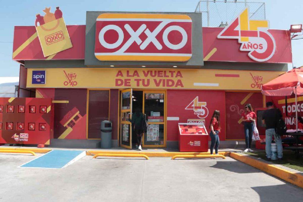 OXXO llega a 21 mil tiendas en todo el país al celebrar 45 años en México