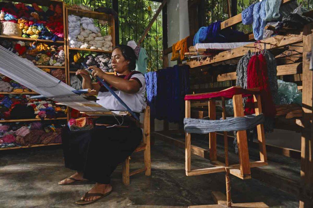 Más de una década de impulsar las artesanías mexicanas