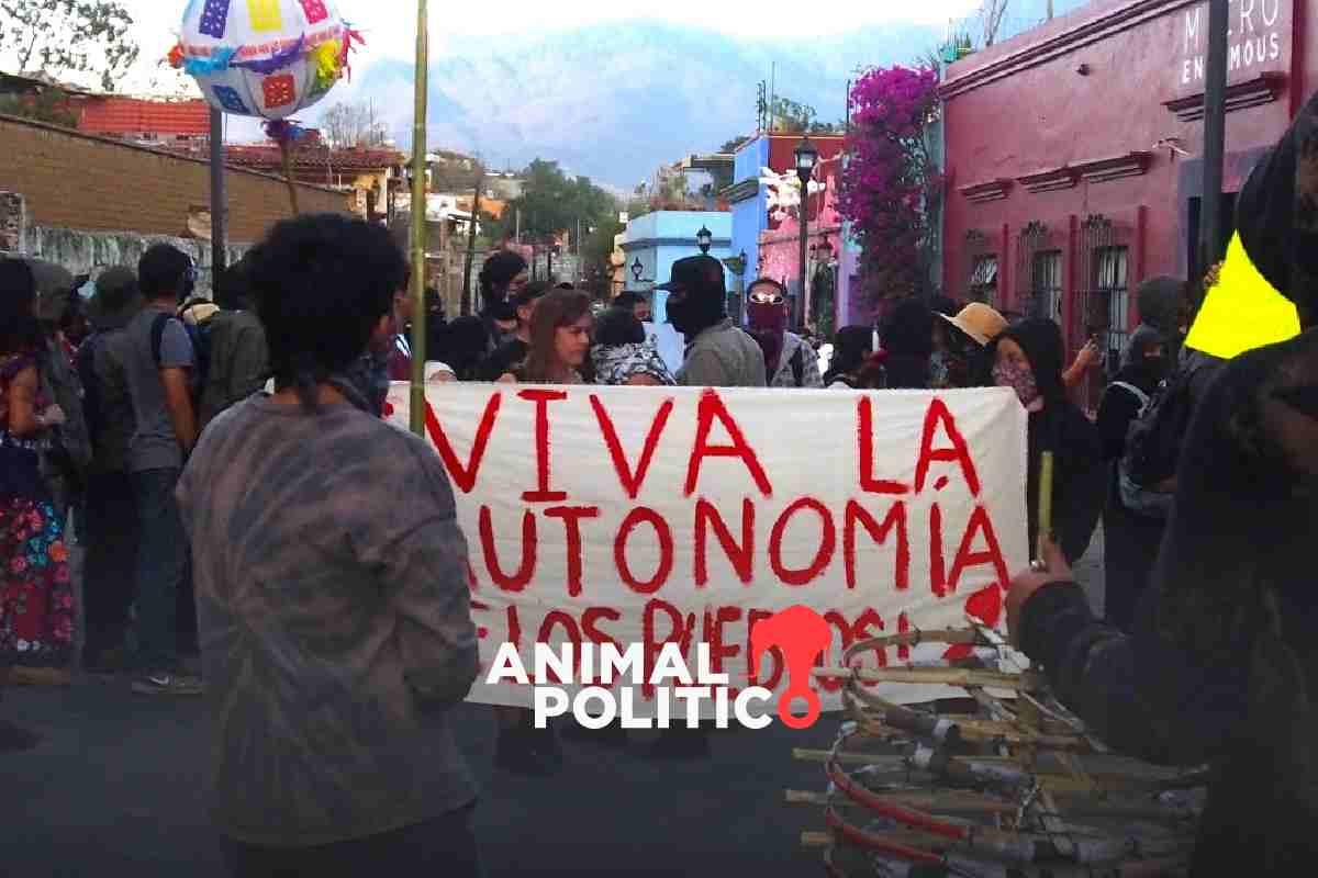 “Oaxaca no es mercancía”, reclaman activistas contra gentrificación; Gobernador Jara los acusa de promover “odio a extranjeros”
