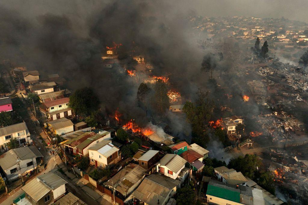 El desastre en Chile por los incendios que dejaron decenas de muertos en el centro-sur del país