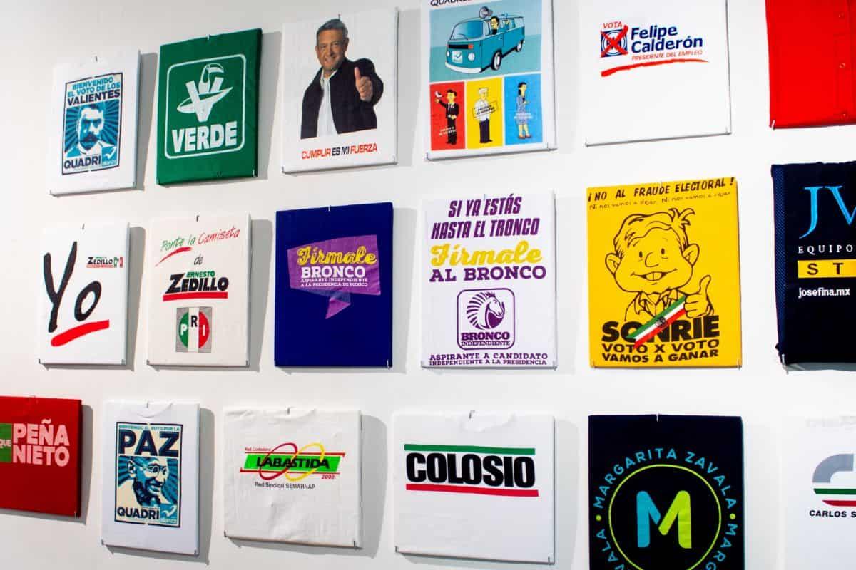 ¡De playeras a jabones! Así es la expo con cien años de propaganda electoral en México
