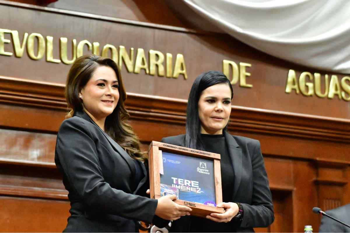 Entrega Tere Jiménez segundo informe de gobierno