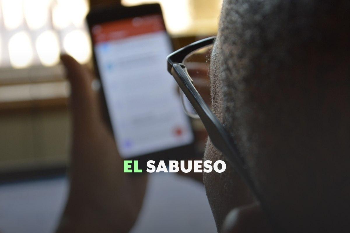 ¿La policía fronteriza puede revisar tu celular al entrar a EU? Te explicamos