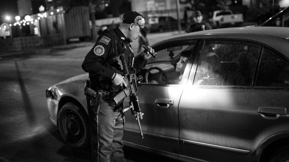 “Cazadores de gringos”: la unidad especializada en rastrear y detener a los prófugos de EU que se esconden en México