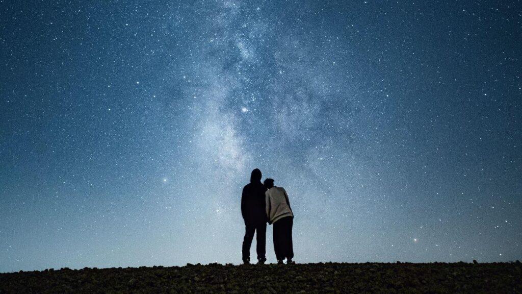 Los átomos son casi inmortales… entonces, ¿por qué nosotros morimos?