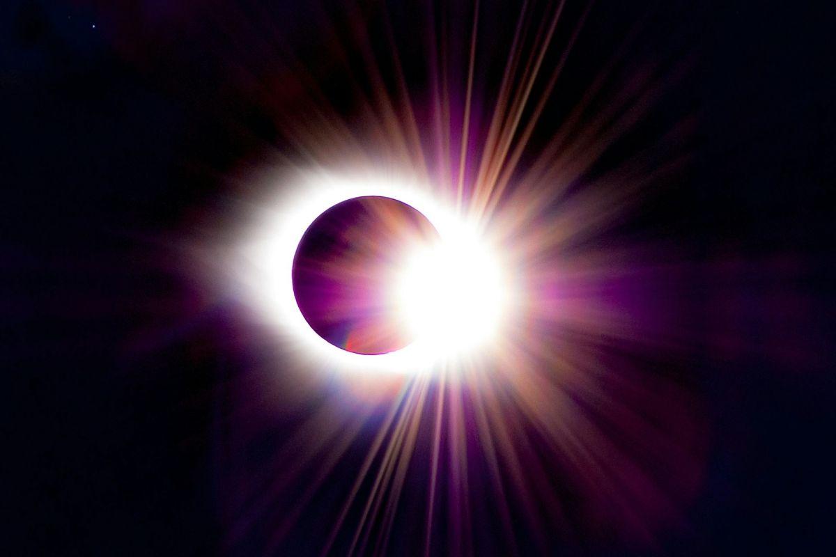 Así será el eclipse solar de 6 minutos, el más largo del siglo (fecha, horario y si se verá en México)