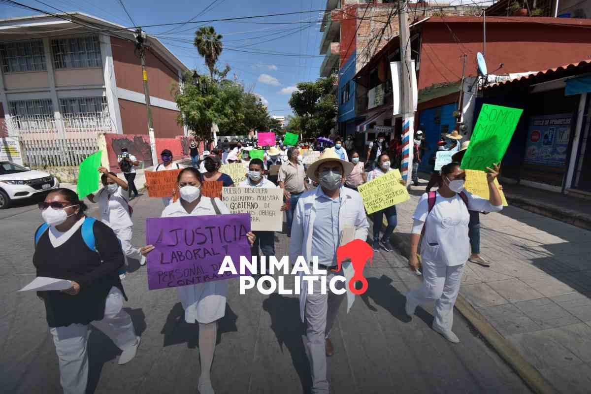 Trabajadores de salud de Veracruz podrán disponer de su bono navideño en efectivo, asegura Nahle, tras protestas