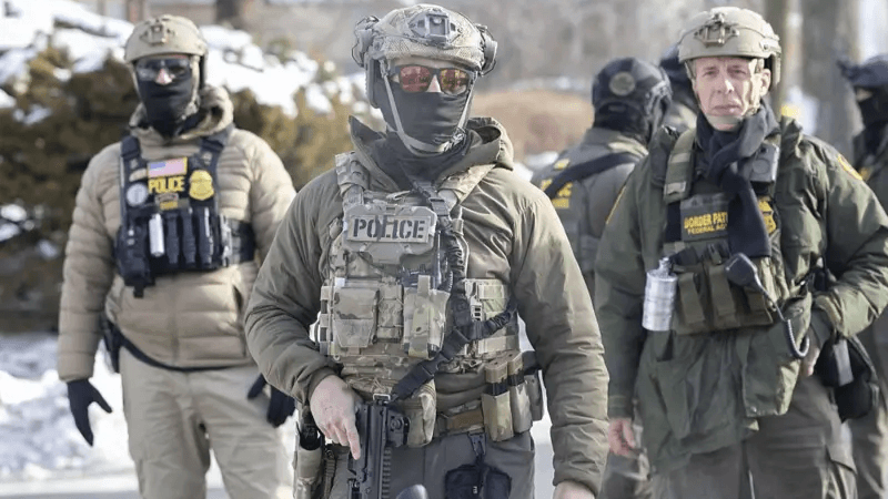 Qué es y qué poderes tiene ICE, la agencia de EU encargada de deportar migrantes