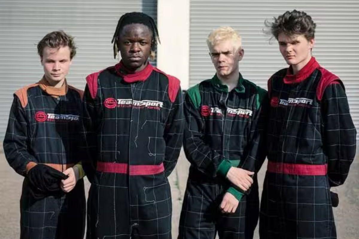 Muere Matt Kwasniewski-Kelvin, guitarrista fundador de black midi