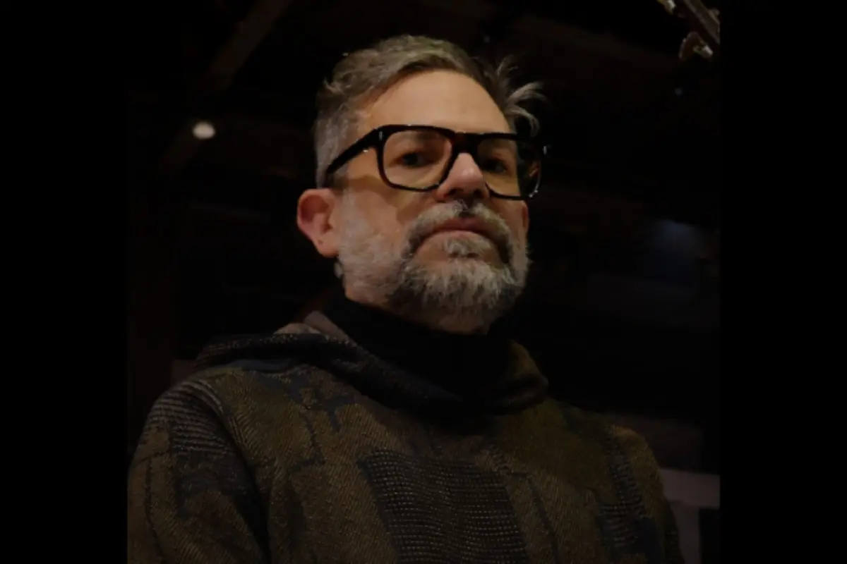 “Disarm”: La exposición de Pedro Reyes donde las armas se convierten en música