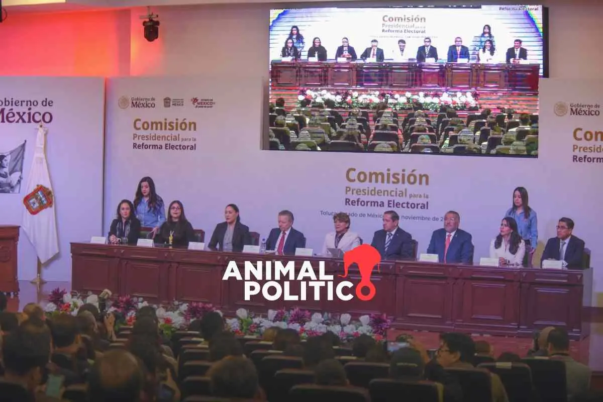 Morena, PVEM y PT se reunirán con Sheinbaum este martes en Palacio Nacional por reforma electoral